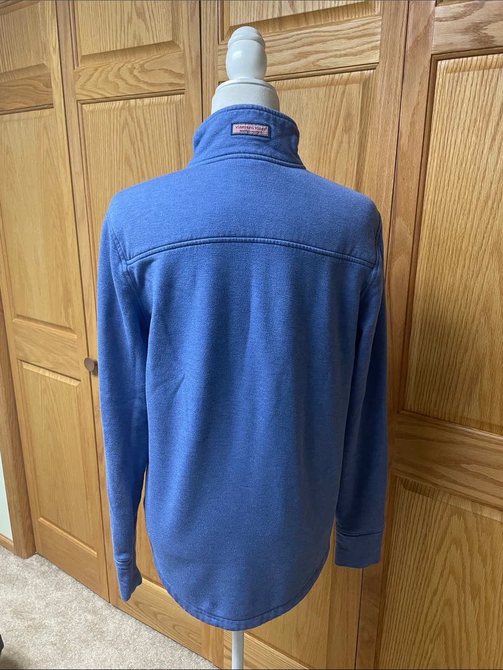 Vineyard Vines Women's Light Blue Half-Zip Pullover Sweatshirt - Picture 6 of 6